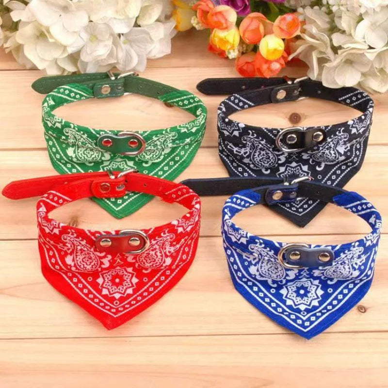 Coleira de Bandana Para Pets Pequenos